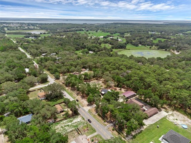 4048 LAKE GRIFFIN ROAD, Lady Lake, FL 32159