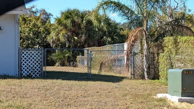 313 HINTON STREET, Port Charlotte, FL 33954