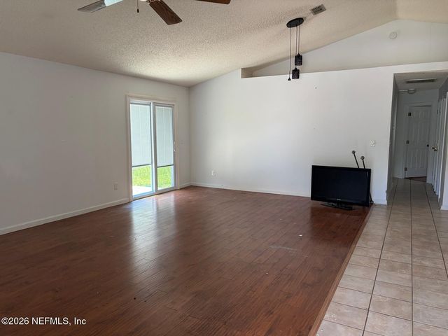 3363 VOLLEY Drive, Jacksonville, FL 32277