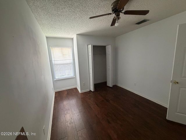 3363 VOLLEY Drive, Jacksonville, FL 32277