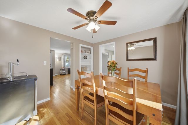 205 Remington St, Lowell, MA 01852