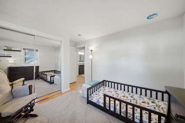 205 Remington St, Lowell, MA 01852