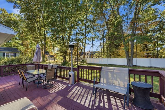 205 Remington St, Lowell, MA 01852