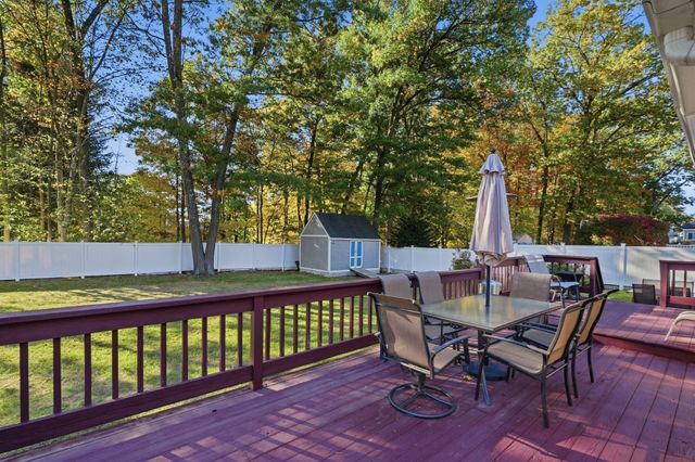 205 Remington St, Lowell, MA 01852