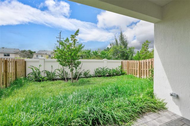 4973 Oakmont Drive 1, Dania Beach, FL 33312