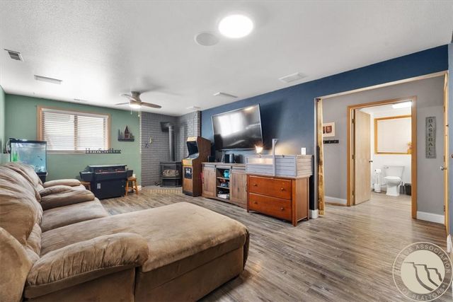 824 Troy Circle, Billings, MT 59105