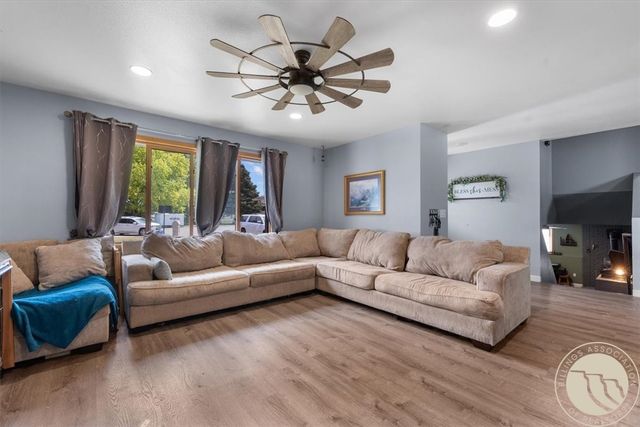 824 Troy Circle, Billings, MT 59105