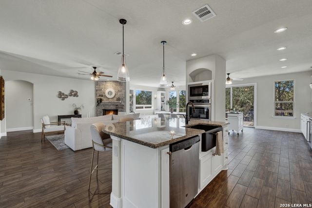 1621 Angolo, New Braunfels, TX 78132