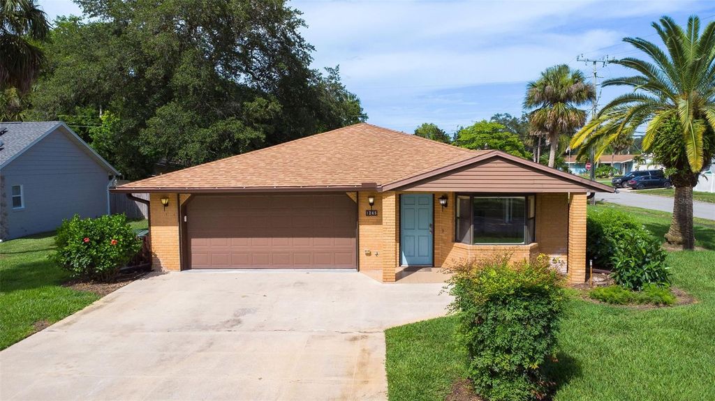 1245 MARDRAKE ROAD, Daytona Beach, FL 32114