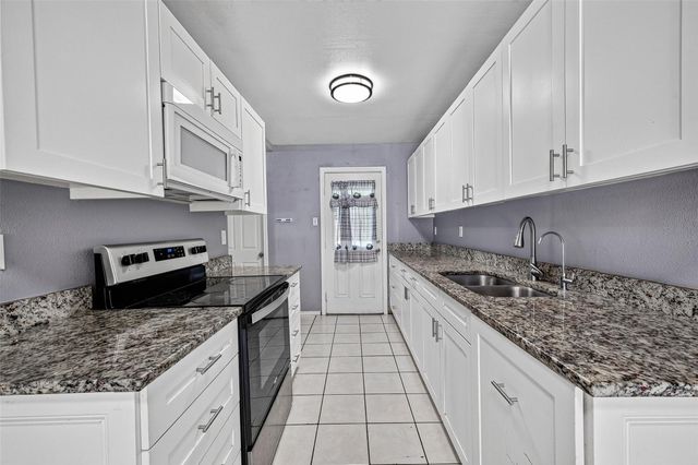 5146 Markwood Lane, Houston, TX 77053