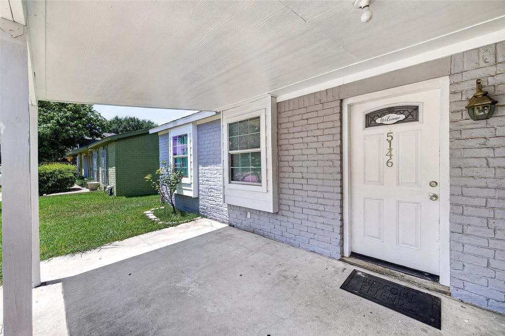 5146 Markwood Lane, Houston, TX 77053