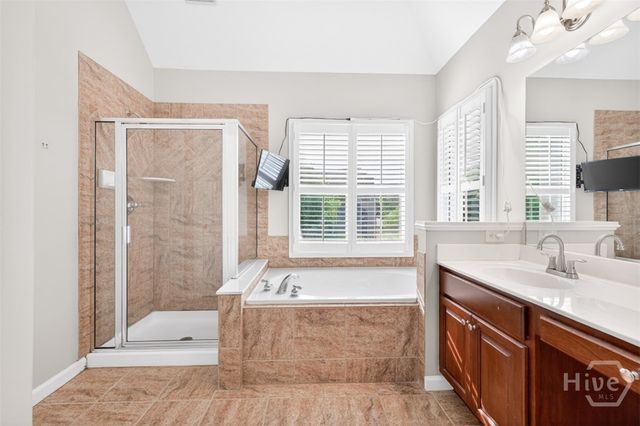 1617 Trilogy Park Dr, Hoschton, GA 30548