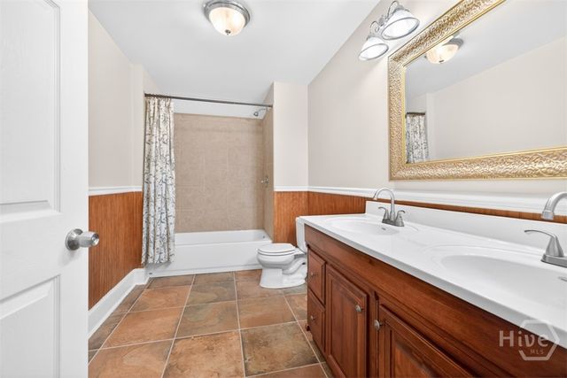 1617 Trilogy Park Dr, Hoschton, GA 30548