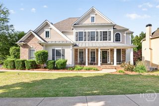 1617 Trilogy Park Dr, Hoschton, GA 30548
