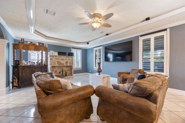 2622 Muegge Road, Rosenberg, TX 77471