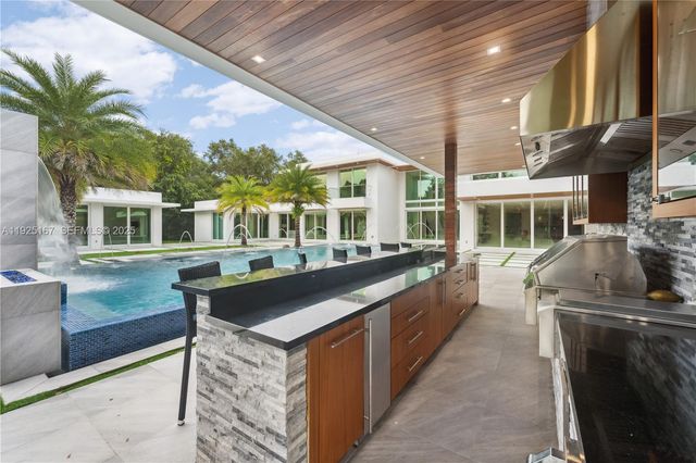 6300 Moss Ranch Rd, Pinecrest, FL 33156