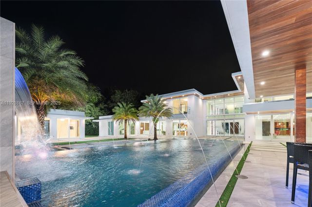 6300 Moss Ranch Rd, Pinecrest, FL 33156