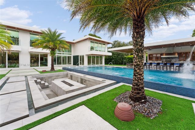 6300 Moss Ranch Rd, Pinecrest, FL 33156