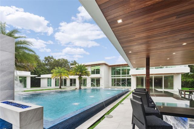 6300 Moss Ranch Rd, Pinecrest, FL 33156