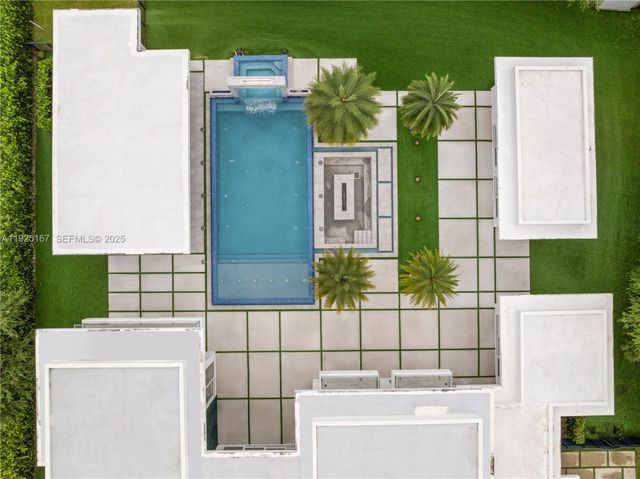 6300 Moss Ranch Rd, Pinecrest, FL 33156