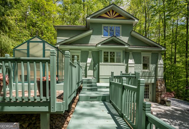 8954 Doublehead Gap Road, Blue Ridge, GA 30513