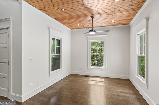 8954 Doublehead Gap Road, Blue Ridge, GA 30513