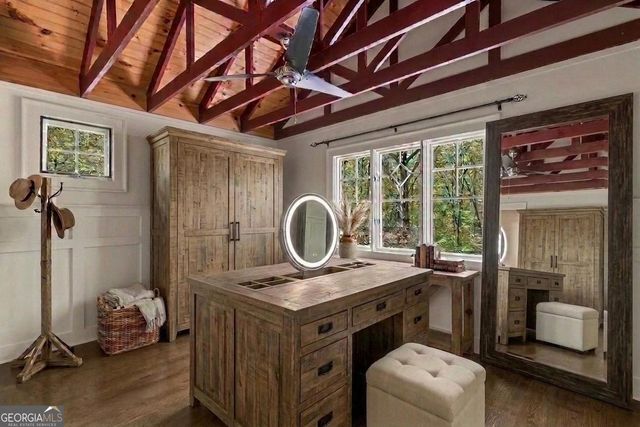 8954 Doublehead Gap Road, Blue Ridge, GA 30513