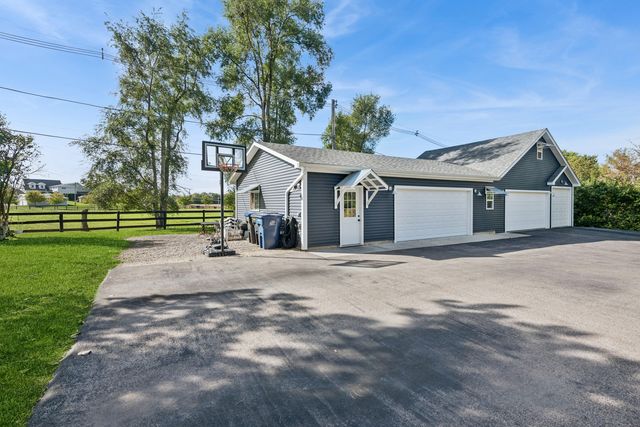 5817 WONDER WOODS Drive, Wonder Lake, IL 60097