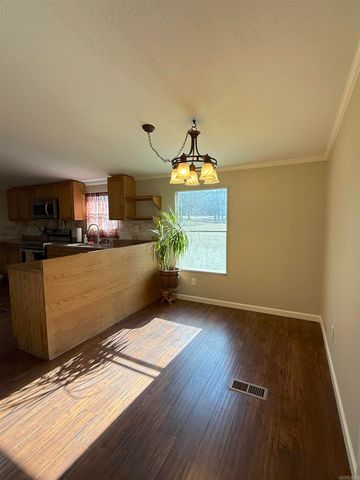 214 Shafer Trl, Austin, AR 72007