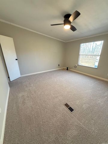 214 Shafer Trl, Austin, AR 72007