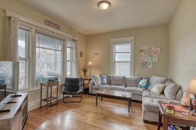 943 E Ermina Ave, Spokane, WA 99207