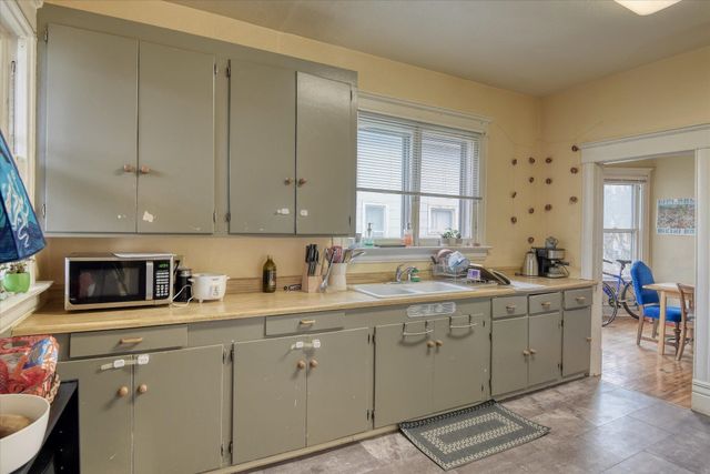 943 E Ermina Ave, Spokane, WA 99207