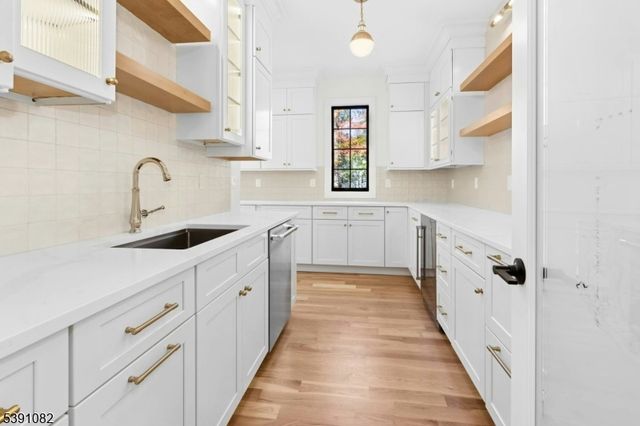 1191 Cooper Road, Scotch Plains Twp., NJ 07076