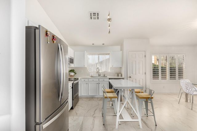7831 S 27th Way, Phoenix, AZ 85042