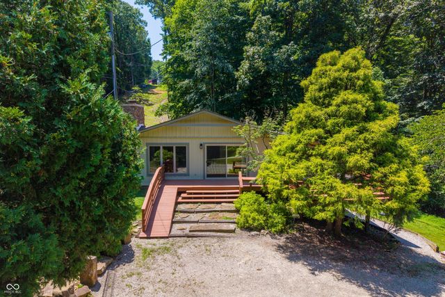 2600 Lanam Ridge Road, Nashville, IN 47448