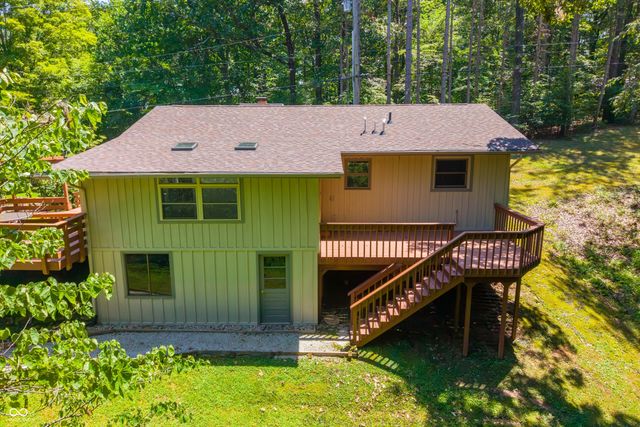 2600 Lanam Ridge Road, Nashville, IN 47448