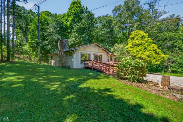 2600 Lanam Ridge Road, Nashville, IN 47448