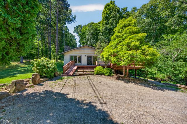 2600 Lanam Ridge Road, Nashville, IN 47448