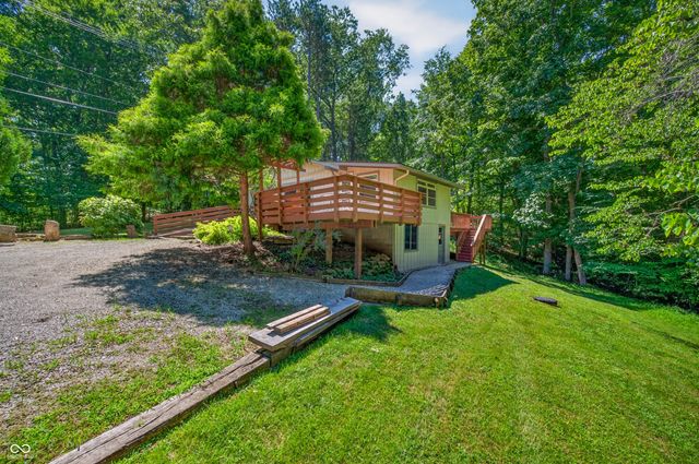 2600 Lanam Ridge Road, Nashville, IN 47448