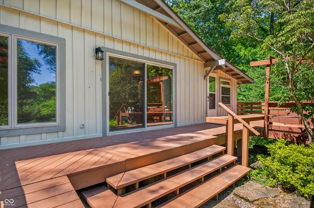 2600 Lanam Ridge Road, Nashville, IN 47448