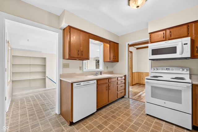 2600 Lanam Ridge Road, Nashville, IN 47448