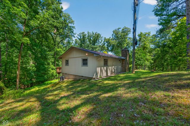 2600 Lanam Ridge Road, Nashville, IN 47448