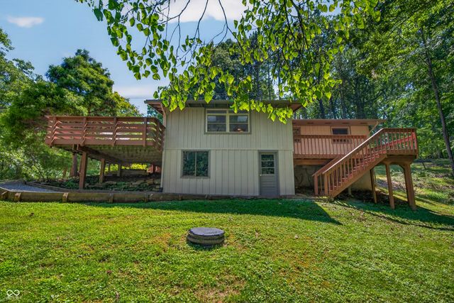 2600 Lanam Ridge Road, Nashville, IN 47448