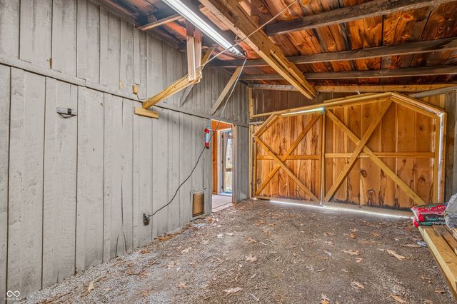 2600 Lanam Ridge Road, Nashville, IN 47448