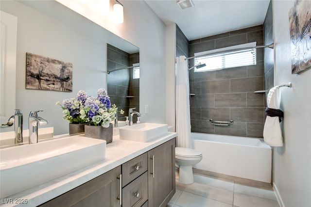 1429 Cattail Falls Street, Boulder City, NV 89005