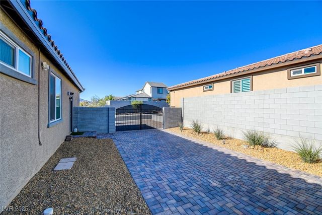 1429 Cattail Falls Street, Boulder City, NV 89005