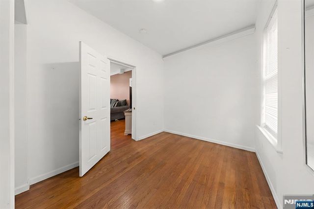 22 Norwood Street, Haledon, NJ 07508