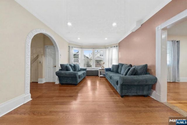 22 Norwood Street, Haledon, NJ 07508