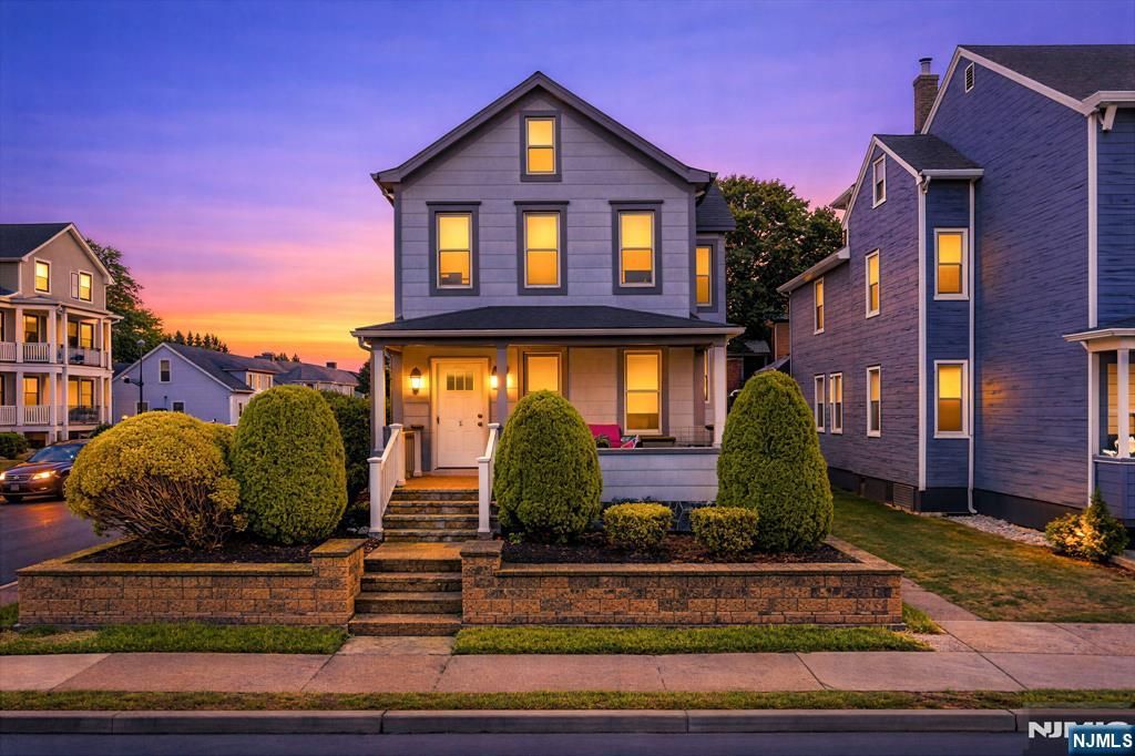 22 Norwood Street, Haledon, NJ 07508
