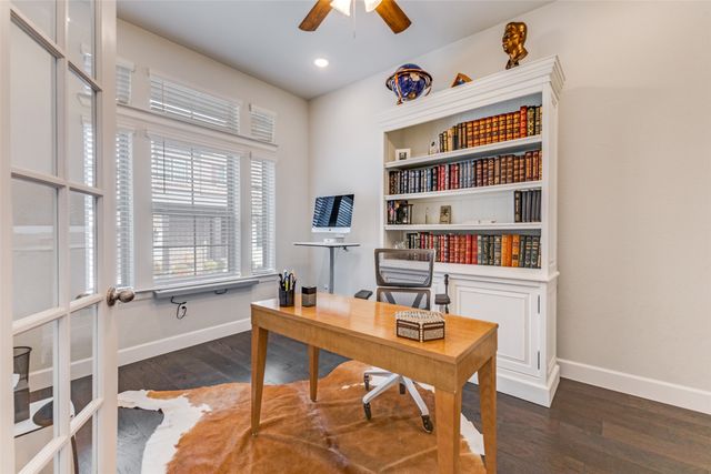 9136 Rock Daisy Ct Court, Dallas, TX 75231